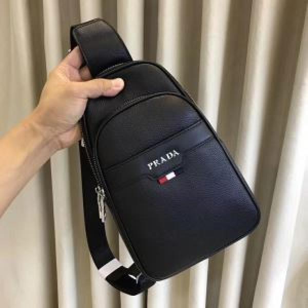 2026海外限定アイテム プラダ PRADA ボディバッグ.57.