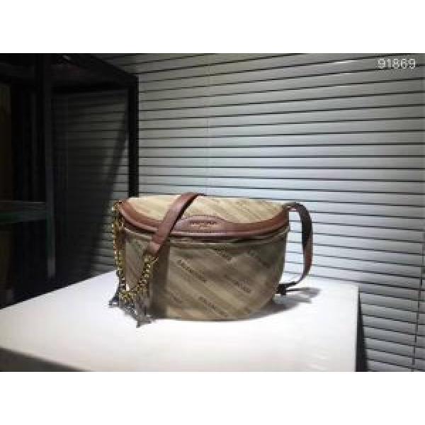 美品*入手困難 バレンシアガ BALENCIAGA ショルダーバッグ 3色可選 2026人気の主流アイテム.51.