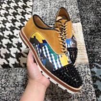 2026最高ランキング カジュアルシューズ クリスチャンルブタン Christian Louboutin スニーカー、靴 希少価値大