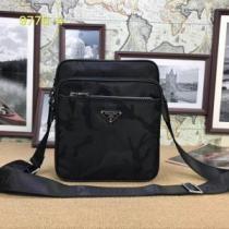 2026人目を引く存在感 プラダ PRADA ショルダーバッグ.57.