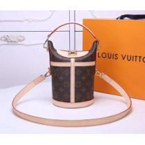 トートバッグ 個性的なモデル  LOUIS VUITTON ルイ ヴィトン 春夏超人気の最新作.49..49..49..49..49..49..49..49..49..49..49..49.
