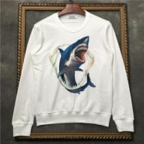 爆買い最新作GIVENCHYジバンシー偽物プリントメンズ伸縮性に優れたプルオーバーパーカーブラック、ホワイト