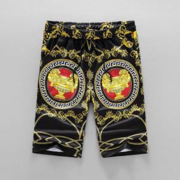 ヴェルサーチ VERSACE 高級感溢る ブランド ジーンズ 春夏人気が爆発