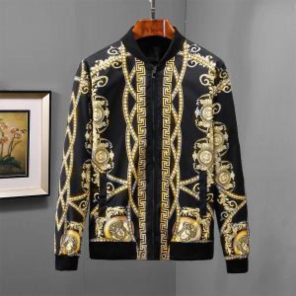 2026【SALE！】 ヴェルサーチ VERSACE 最近人気一番！ ブルゾン 人気急上昇中