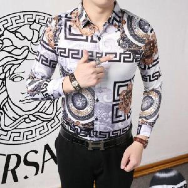 大胆なデザイン ヴェルサーチ VERSACEシャツ 数量限定再入荷 2026秋冬の定番新品到来!