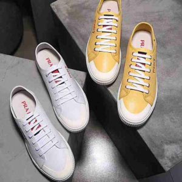 ファッションの最先端！プラダ PRADA 2色可選 スニーカーリゾートスタイル
