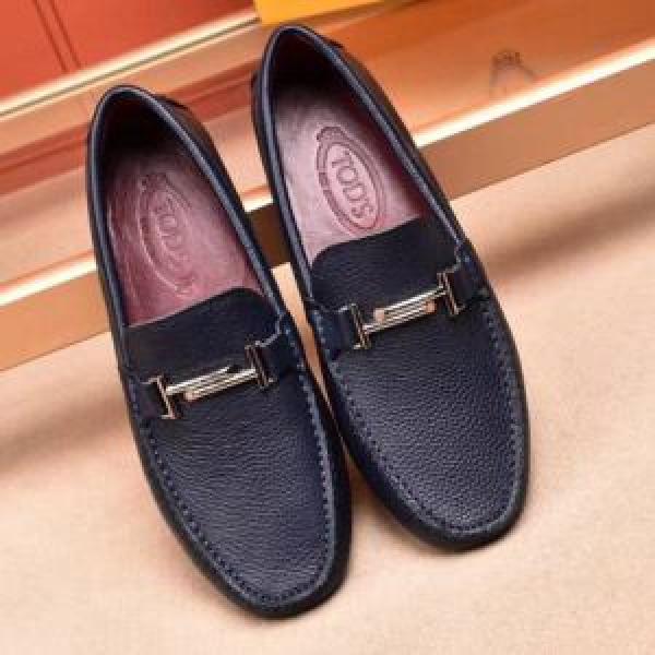 2026年秋冬入荷 トッズ TOD'S カジュアルシューズスマートな大人の印象に