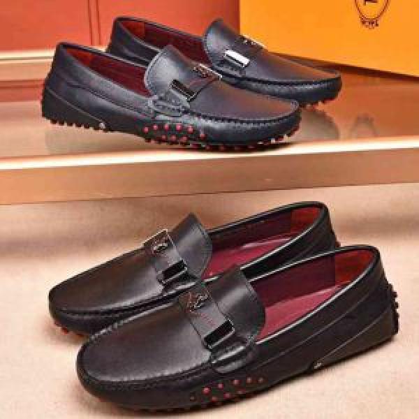 人気デザインで欲しい トッズ TOD'S 2色可選 2026新品入荷カジュアルシューズ