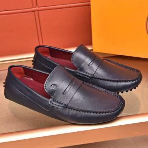 2026秋冬の定番新品到来!トッズ TOD'S カジュアルシューズ圧倒的人気新着