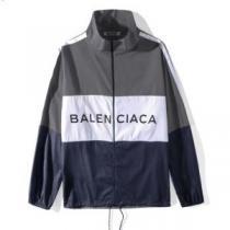 希少性の高い ファッションの最先端！ バレンシアガ BALENCIAGA 3色可選 ダウンジャケット 流行っている