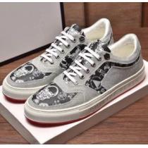 秋冬大活躍 フィリッププレイン2026最安値！ PHILIPP PLEIN スニーカーすっかり定番化