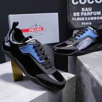 絶妙な新商品 プラダ 2026【SALE！】PRADA スニーカーナチュラルな素材感