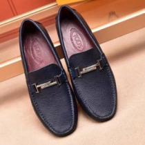 2026年秋冬入荷 トッズ TOD'S カジュアルシューズスマートな大人の印象に