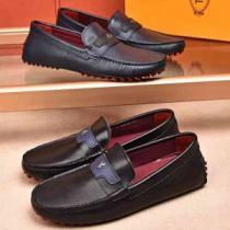 大人っぽく知的な カジュアルシューズ トッズ TOD'S 2色可選 個性的なモデル2026【SALE！】