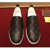 売れ筋 スリップオンルイ ヴィトン LOUIS VUITTON 2色可選ミックス感が溢れる