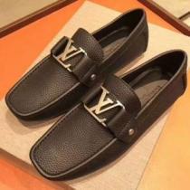 2色可選 カジュアルシューズ LOUIS VUITTON 長く使える！2026年秋冬入荷ルイ ヴィトン