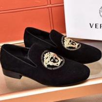 おすすめデザインヴェルサーチ売上ランキング1位 VERSACE カジュアルシューズ