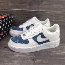 上品でファッション シュプリーム SUPREME ランニングシューズ Supreme x Louis Vuitton Nike Air Force 1 売上ランキング1位