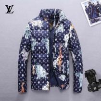 個性的なモデル　ルイ ヴィトン LOUIS VUITTON  今季爆発的な人気　3色可選  ダウンジャケット メンズ