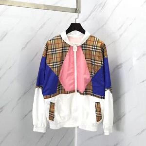ダスター コート　数量限定再入荷　バーバリー BURBERRY  高級感が漂う　今年っぽくNEWファッション　