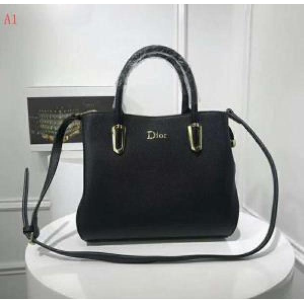 話題の新作到着 ディオール DIOR 2026年秋冬シーズン トートバッグ 上品でファッション 4色可選.58.