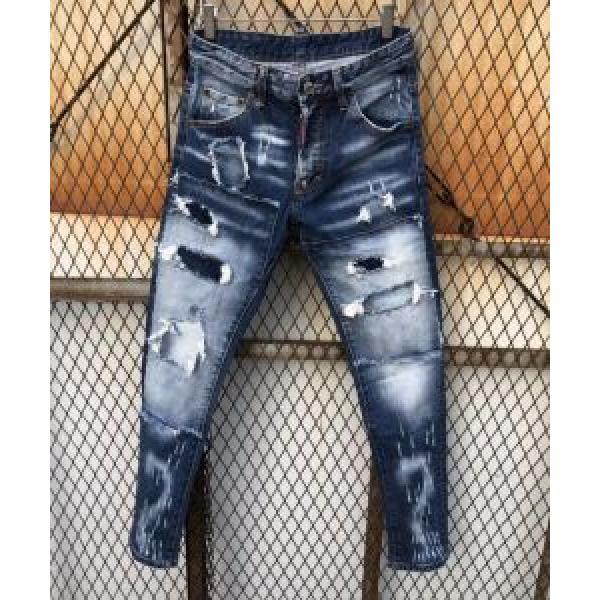 人目を引く存在感　ジーンズ　魅力をプラス　ディースクエアード DSQUARED2  2025年秋冬入荷　