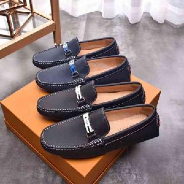 流行の注目ブランド プラダ ネット販売限定 PRADA 3色可選 カジュアルシューズ