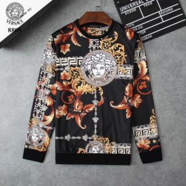 話題の新作到着！ 3色可選 圧倒的人気新着 ヴェルサーチVERSACE 長袖Tシャツ