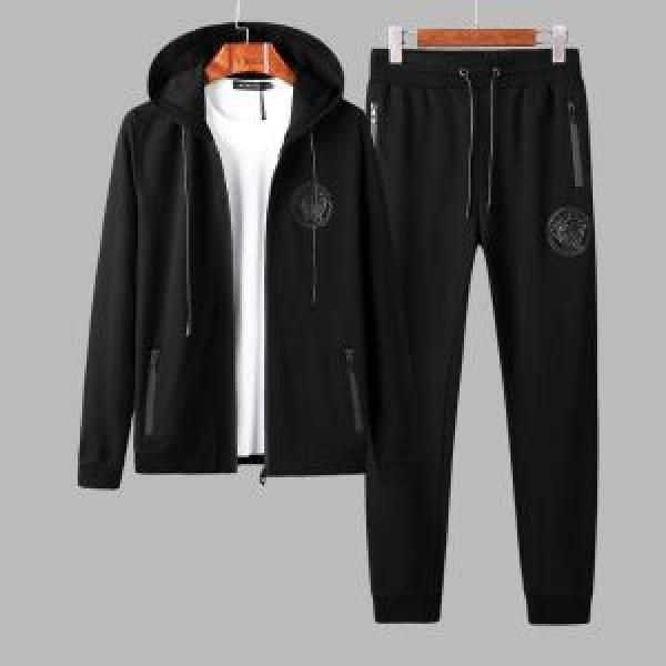 2026年人気満々のブランド ヴェルサーチVERSACE 上下セット 有名人同じアイテム