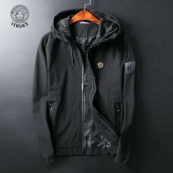 大胆なデザイン ヴェルサーチVERSACE 数量限定再入荷  ブルゾン 2色可選 冬季限定販売