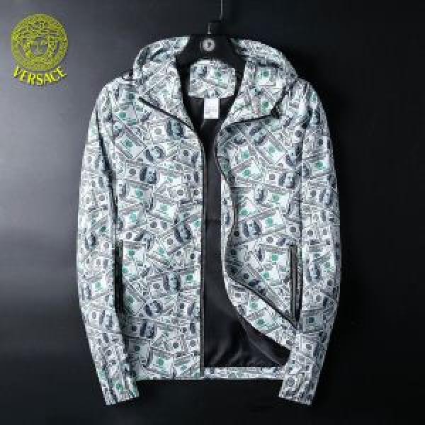 毎年流行り定番アイテムおすすめ ブルゾン ヴェルサーチVERSACE  秋冬セール