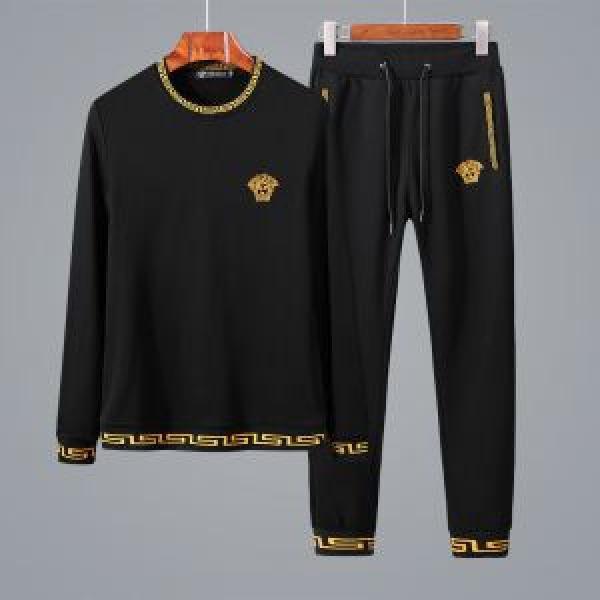 日本限定素材 2色可選 大人気ブランド ヴェルサーチVERSACE 上下セット 人気デザインで欲しい