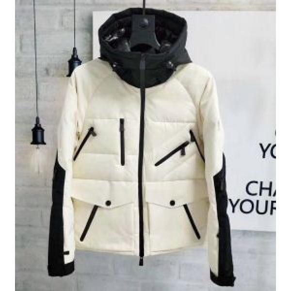 目前の注目ブランド モンクレール MONCLER 人目を引く存在感  ロングコート2026年秋冬入荷