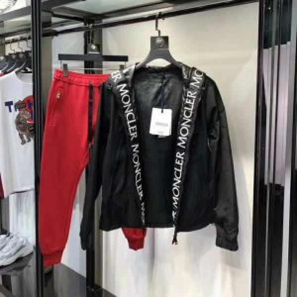 圧倒的人気新着 有名人同じアイテム モンクレール MONCLER フード付きコート 大胆なデザイン