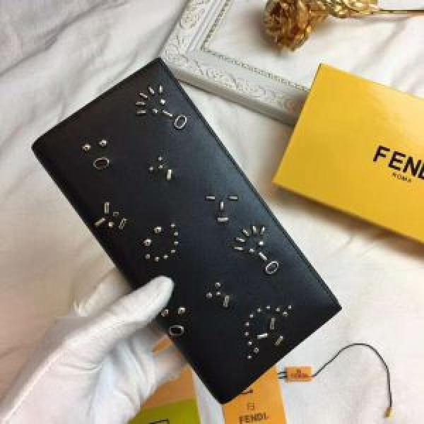 稀少*入手困難  2026【SALE！】フェンディ FENDI 財布 ファッショニスタ愛用.506.