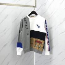 ファッションの最先端！　ジップパーカー　上品でファッション　バーバリー BURBERRY