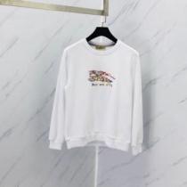 売上ランキング1位　バーバリー BURBERRY  話題の新作到着！　ジップパーカー  2色可選　圧倒的人気新着