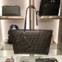 日本限定素材 FENDI フェンディ 日本限定素材  トートバッグ 人気デザインで欲しい.150.