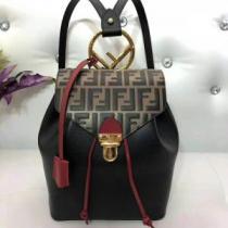 絶妙な新商品 大人っぽく知的な FENDI フェンディ 秋季超人気アイテム バックパック.150.