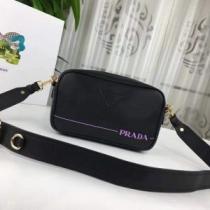 今年っぽくNEWファッション　PRADA プラダ  ショルダーバッグ  3色可選　圧倒的人気新着.68.
