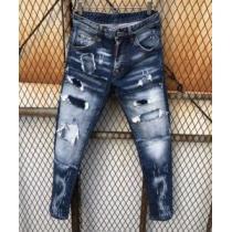 人目を引く存在感　ジーンズ　魅力をプラス　ディースクエアード DSQUARED2  2025年秋冬入荷　