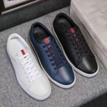 人目を引く存在感プラダ 美品*入手困難 PRADA 3色可選フラットシューズ芸能人愛用