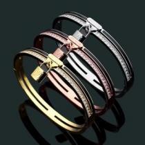 希少価値大 LOUIS VUITTON 3色可選大人っぽく知的な ブレスレットルイ ヴィトン美品*入手困難.224.