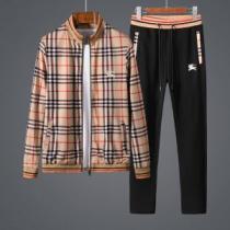 超人気美品 海外先行発売！ バーバリー BURBERRY  上下セット 今季新作登場