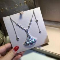 人気急上昇中 ブルガリ BVLGARI 華やかさ満点ネックレスストリートファッション.229.