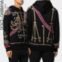 人気デザインで欲しい パーカー ドルチェ＆ガッバーナ Dolce&Gabbana 秋冬トレンド  2色可選