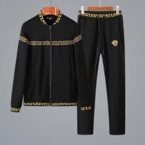 2026最高ランキング ヴェルサーチVERSACE 2色可選  上下セット 流行の注目ブランド