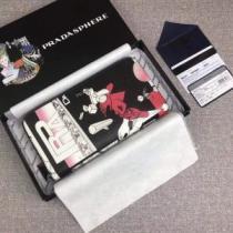 2026新品入荷  財布美品*入手困難 プラダ 欧米韓流 PRADA 大人っぽく知的な.158.
