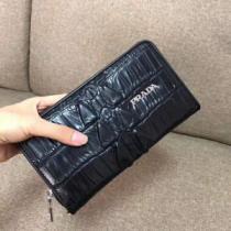 PRADA 2026年秋冬入荷 稀少*入手困難 今季爆発的な人気 財布 プラダ.158.