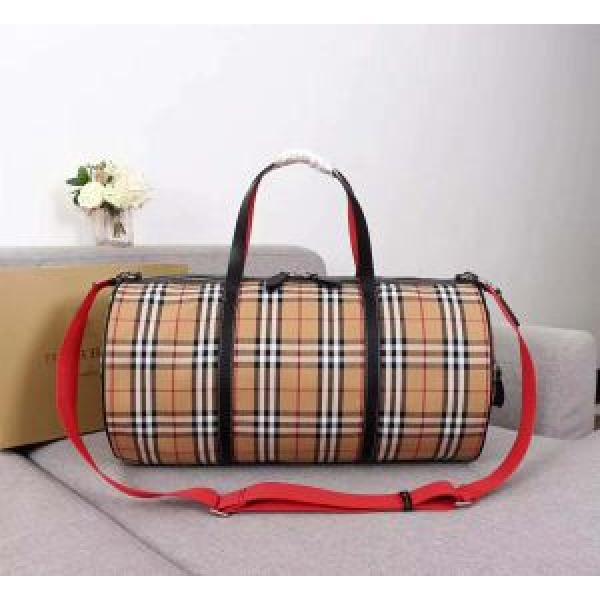 2026年秋冬のトレンド 上品な光沢感 トートバッグ バーバリー BURBERRY 『個性』を表現出来る.47.